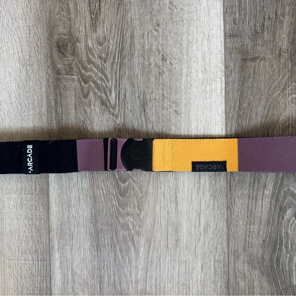 Arcade Yellow and Black Durable Belt - Picture 2 of 3